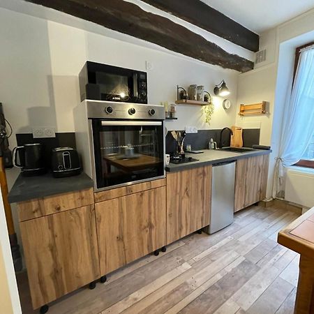 "La Petite Maison" Triplex Au Centre Ville - Les Terres Du Roy Avallon Ngoại thất bức ảnh
