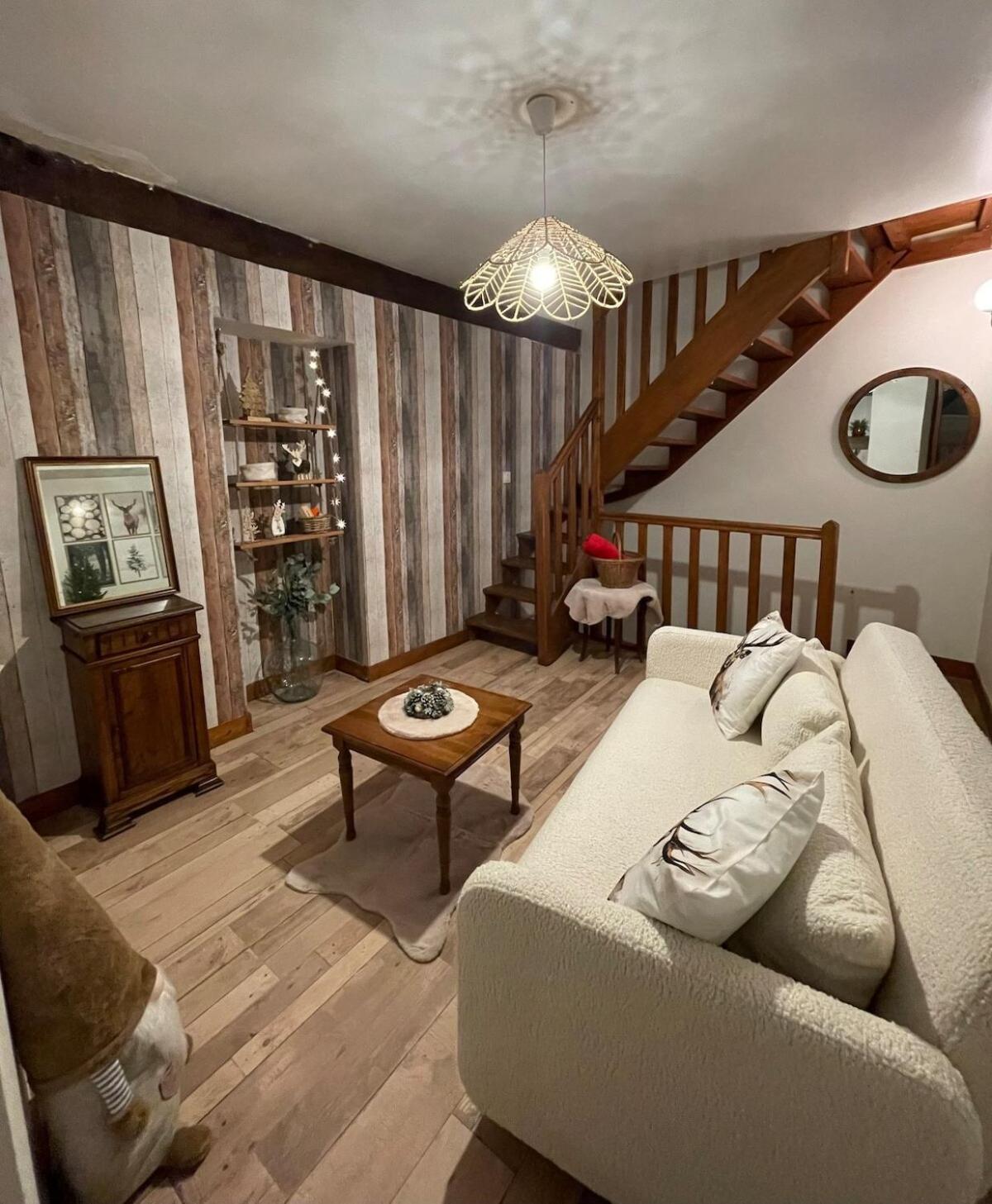 "La Petite Maison" Triplex Au Centre Ville - Les Terres Du Roy Avallon Ngoại thất bức ảnh